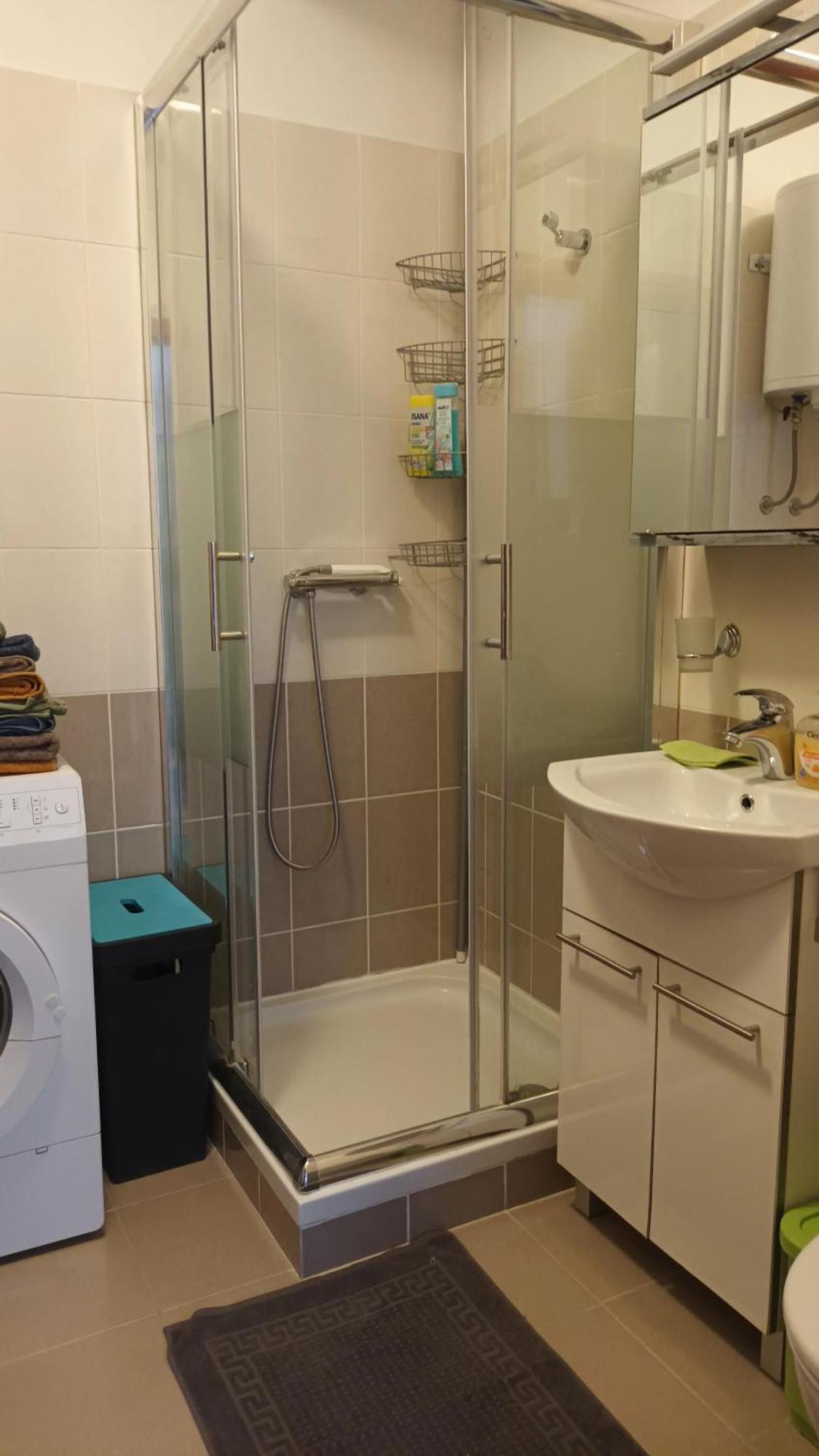 Apartman Sandra -Private Parking And Garden 扎达尔 外观 照片
